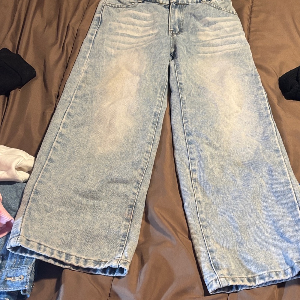 Kid’s Light Blue Wide-Leg Jeans
